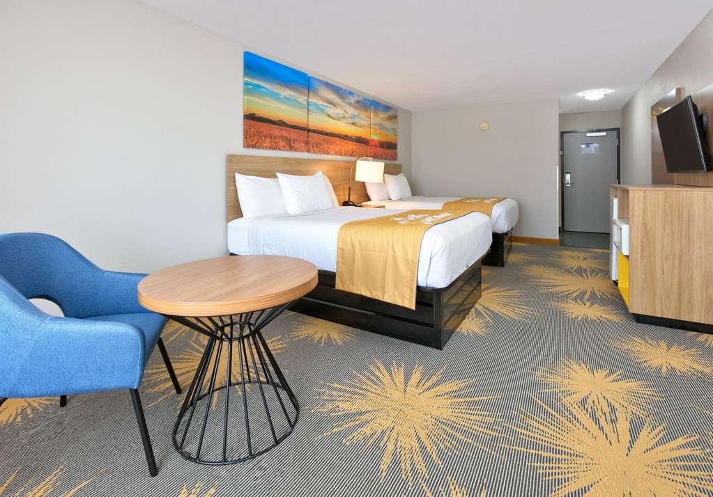 Days Inn by Wyndham Tunica Resorts - photo 34