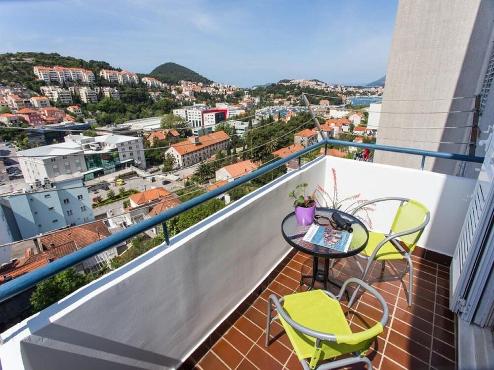 Apartment Lia
