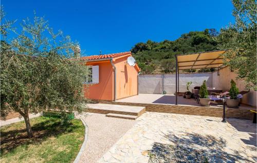 Awesome Home In Mundanije With Wifi — 4-Star Luxury Hotel in Rab, Croatia