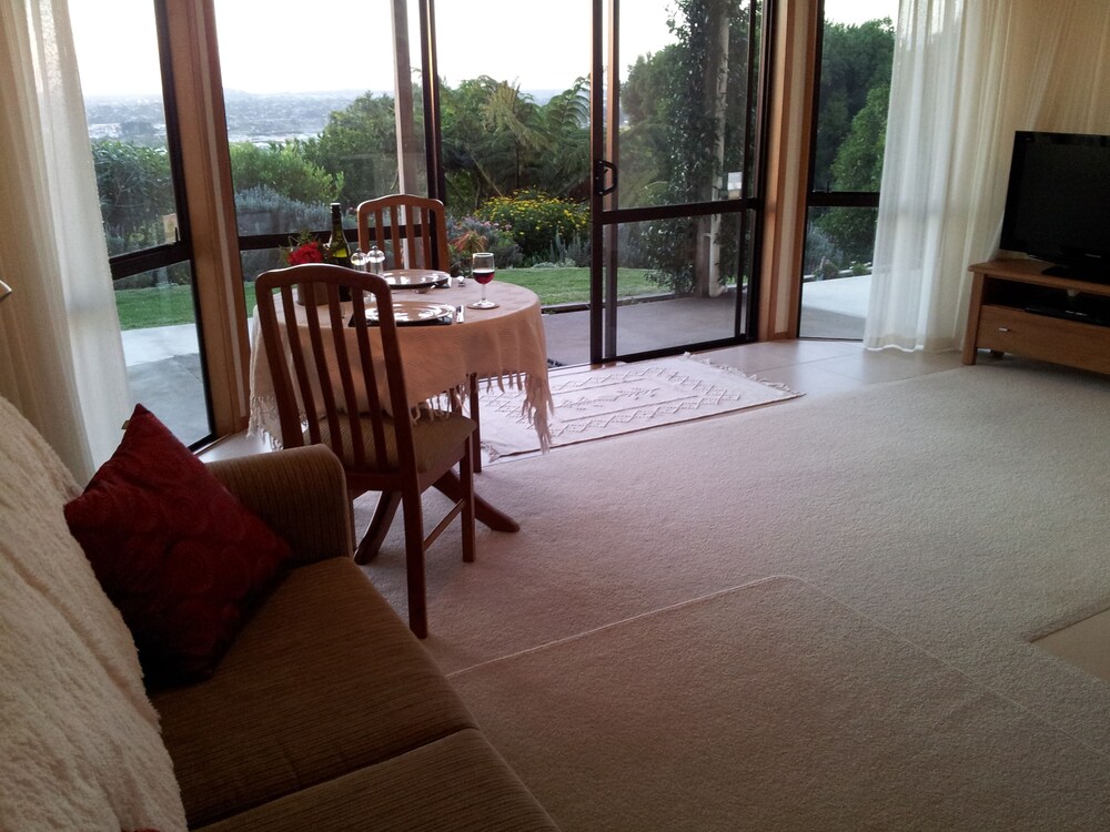 Point View House — 4-Star Luxury Hotel in Auckland, New Zealand
