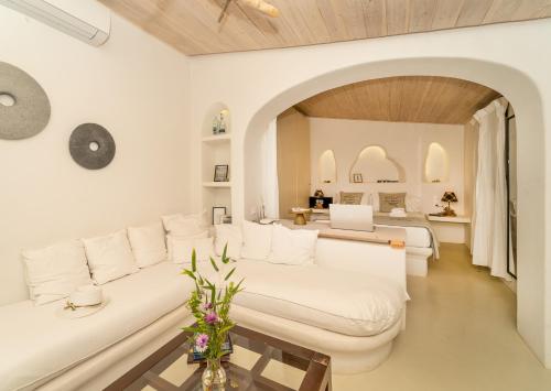 Cottage Blue — 4-Star Luxury Hotel in Pylos, Greece