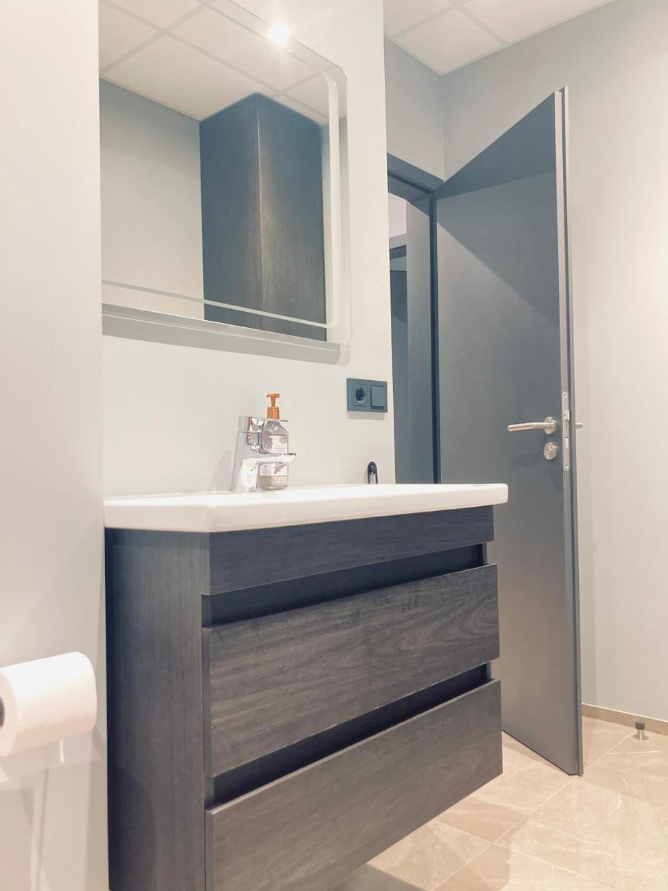 LL Properties TB24 The Signature Loft