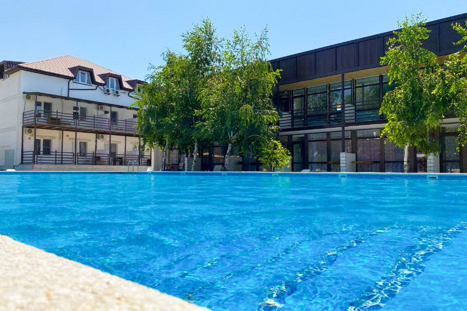 Nikitin - carbon neutral hotel in Anapa