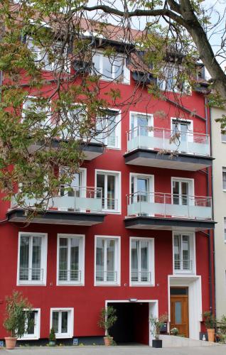 35qm Deluxe Apartment Suites Im Stil Design Hotel Vosteen Nahe Der Kaiserburg — Nuernberg