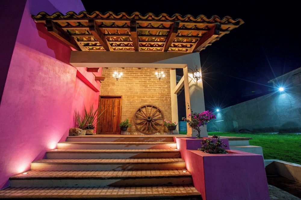 Hotel Estancia 1928 in Zacatlan, Mexico