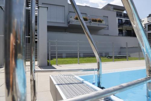 Rooftop Terrace free garage parking and Pool — 4-Star Luxury Hotel in Vienna, Austria