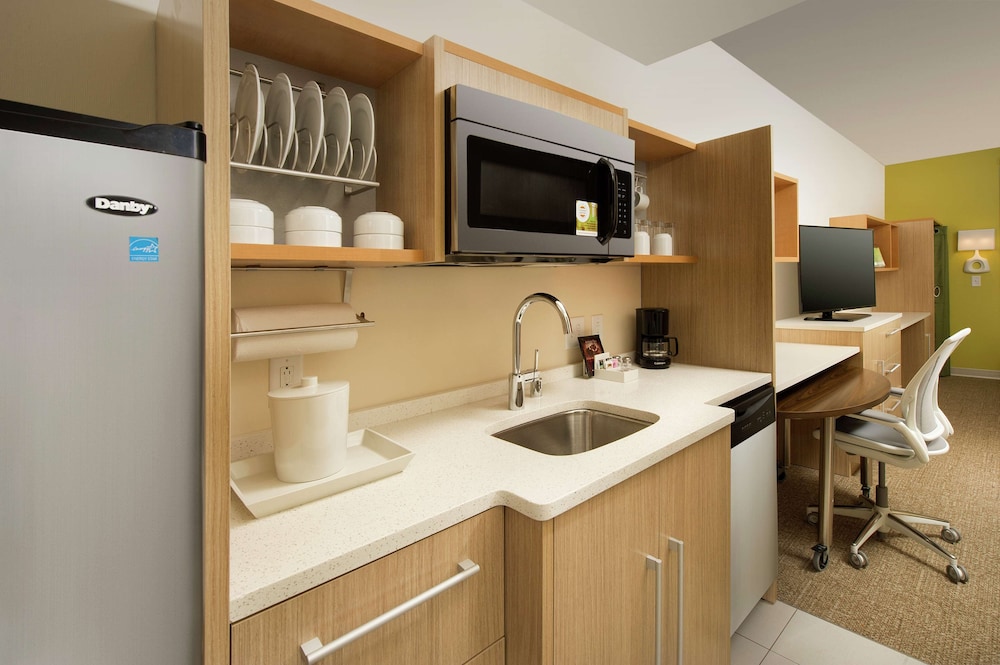 Home2 Suites by Hilton Louisville East Hurstbourne - photo 11