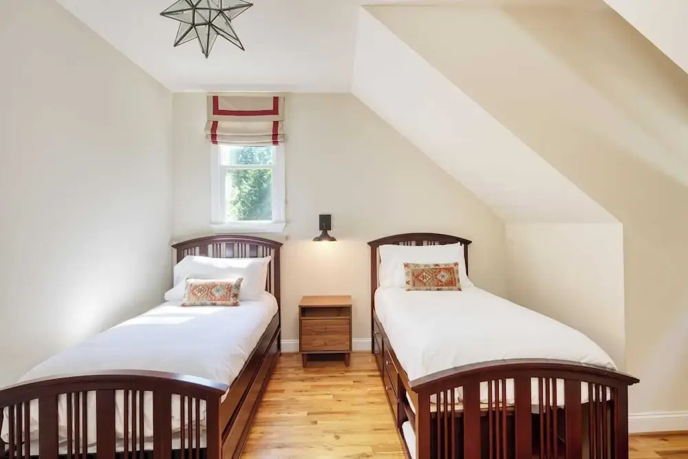 Juliet by Avantstay Mountain Views Near Asheville black Mountain — hotel in Swannanoa