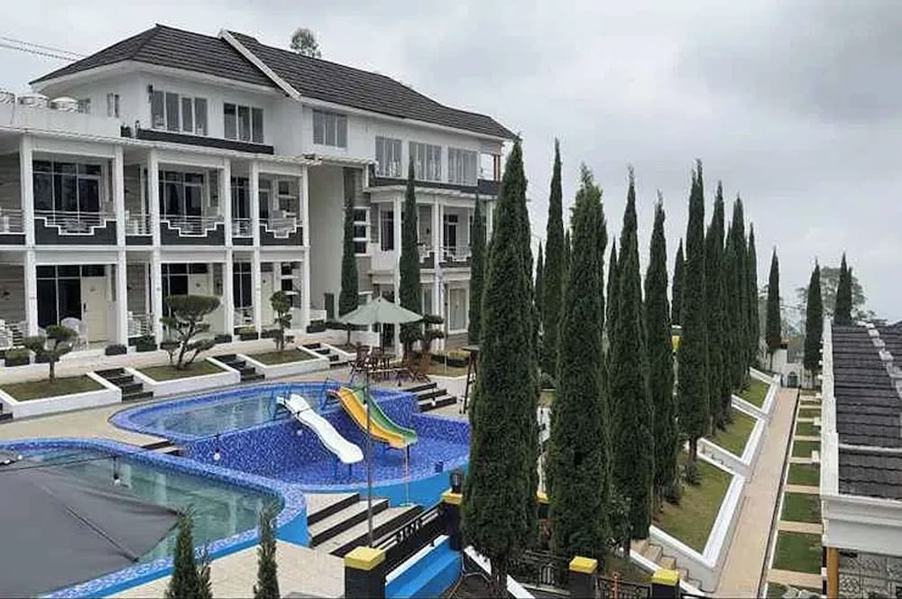 Green Hero Darajat Hotel in Garut, Indonesia