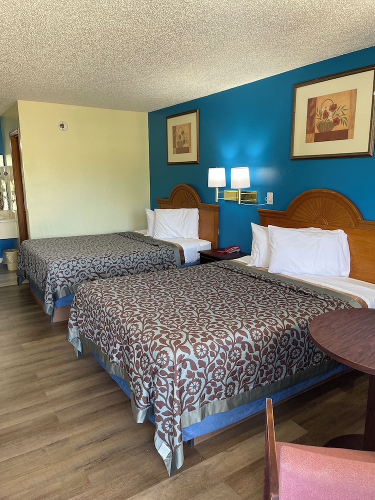 Executive Inn Of Mountain Home - photo 7