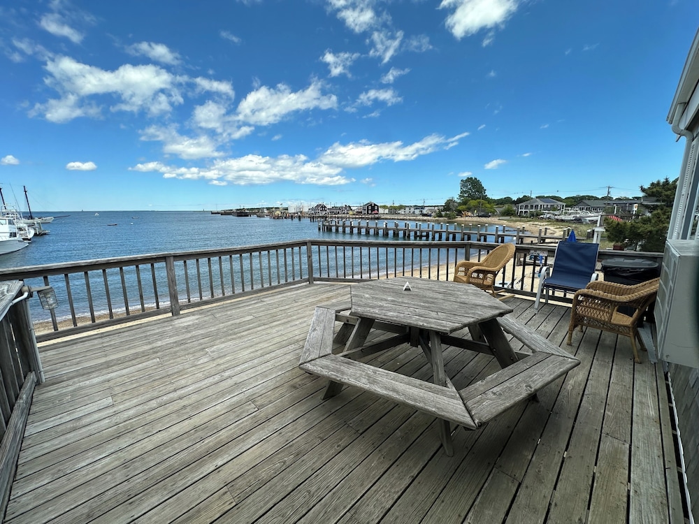 Vineyard Harbor Motel Private Beach - photo 233