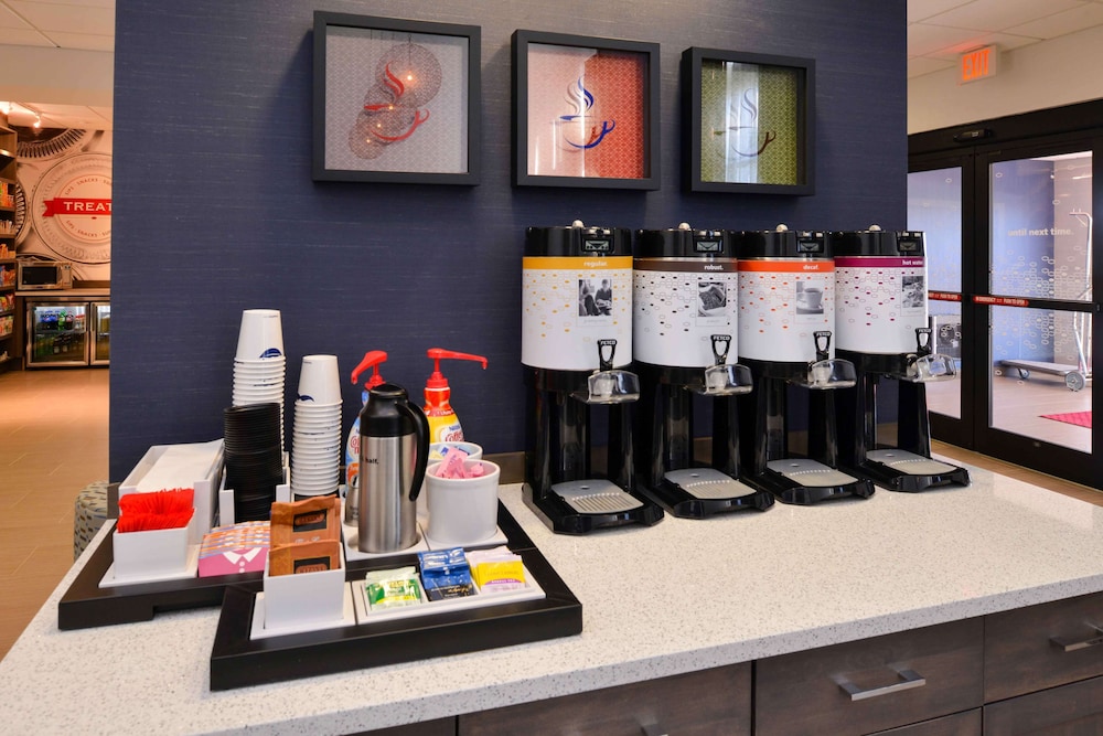 Hampton Inn & Suites Albany East Greenbush - photo 28