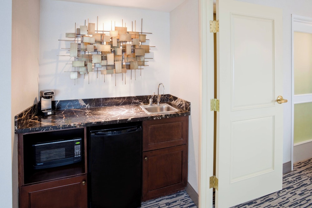 Sheraton St. Paul Woodbury Hotel - photo 11