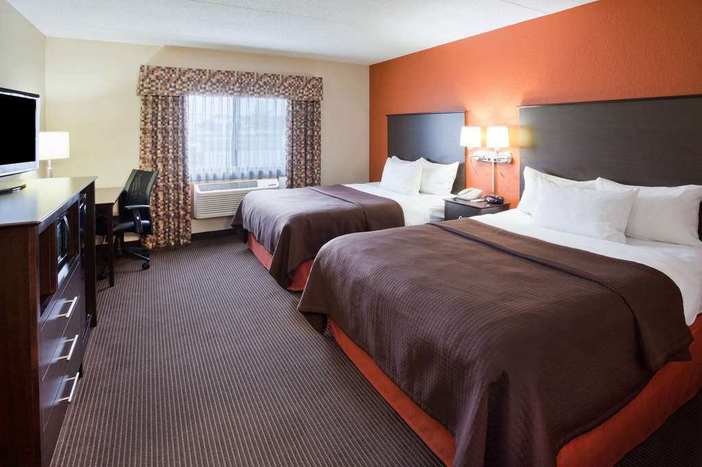 AmericInn by Wyndham Plover Stevens Point - photo 18
