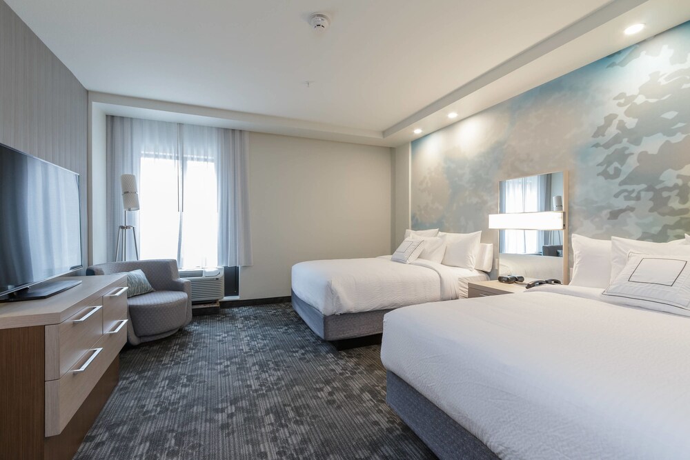 Courtyard by Marriott South Bend Downtown - photo 11