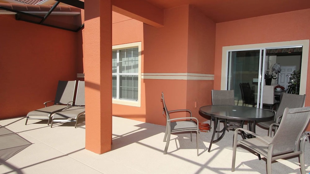 Grhcal8974 Paradise Palms Resort 4 Bed 3 Baths Townhouse — 4-Star Luxury Hotel in Kissimmee, United States