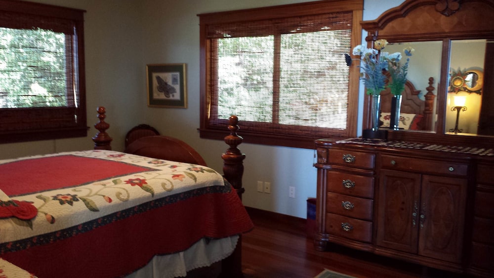 Kona Palace in Captain Cook - photo 7