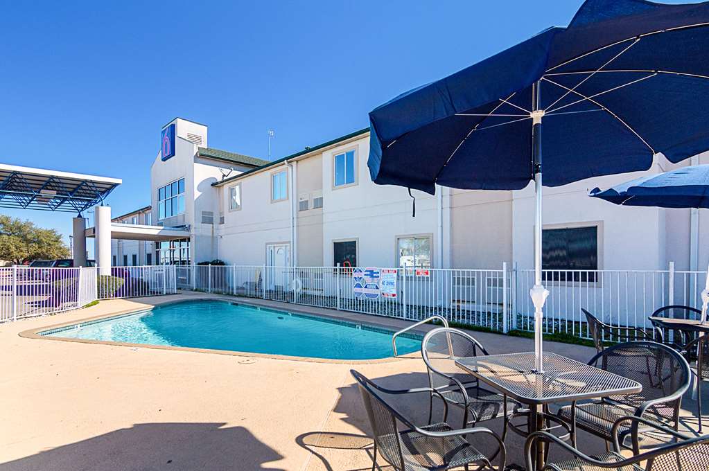 Motel 6 Terrell TX - photo 6