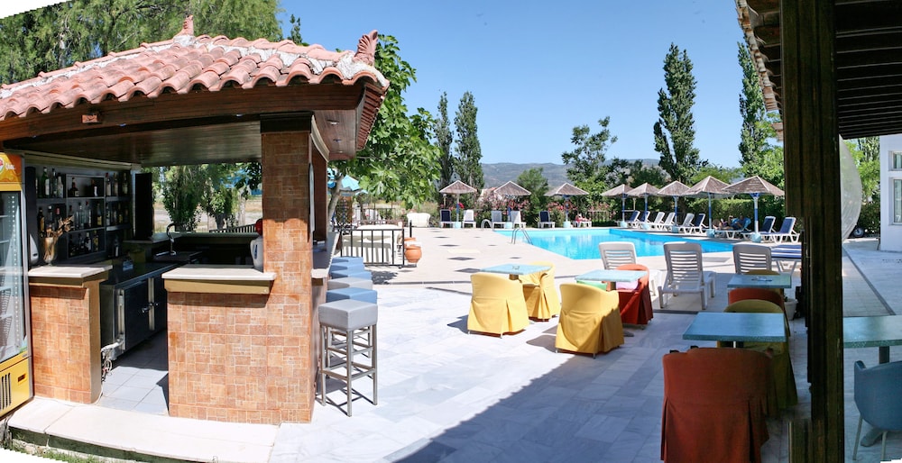 Aegeon Hotel - carbon neutral hotel in Kalloni