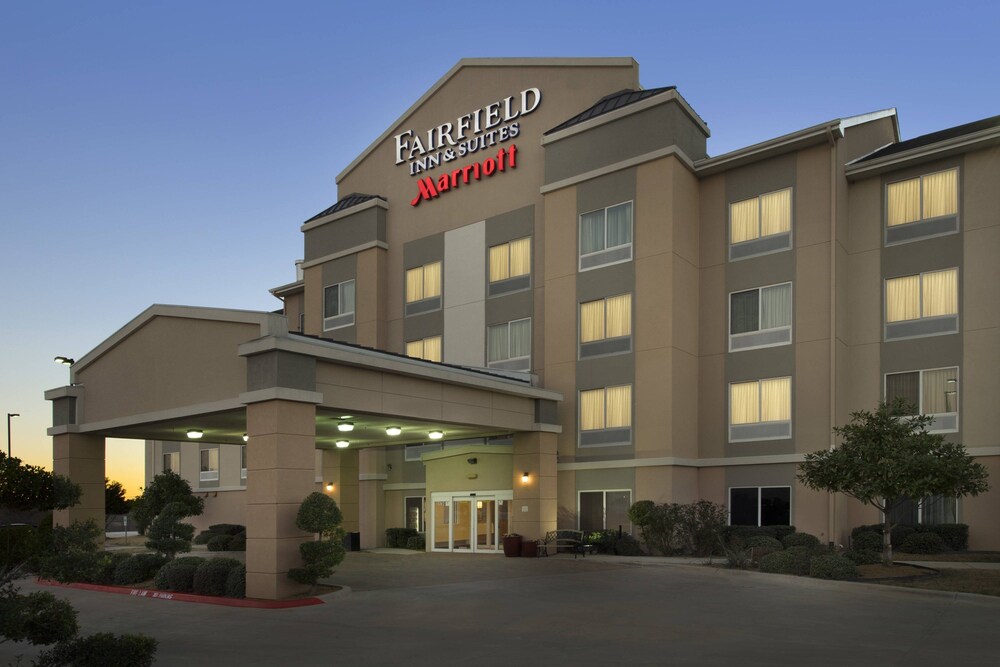 Fairfield Inn & Suites Weatherford — hotel in Weatherford
