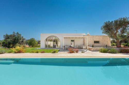 Villa Ulivo by Perle di Puglia — 4-Star Luxury Hotel in San Michele Salentino, Italy
