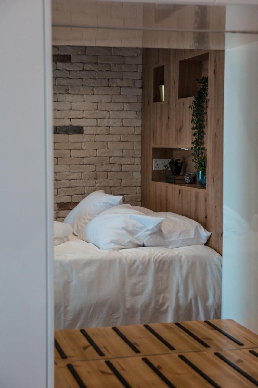 COSea Living: SeaSide Luxury Suite in Harbour 107A