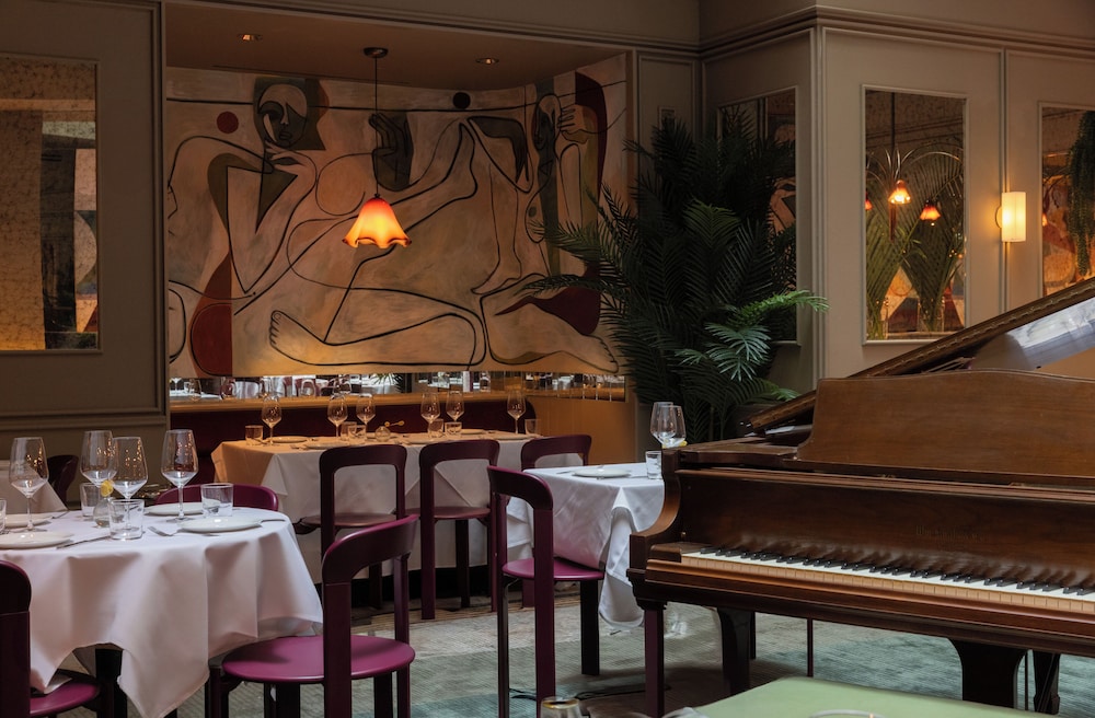 The Evelyn Hotel - photo 25