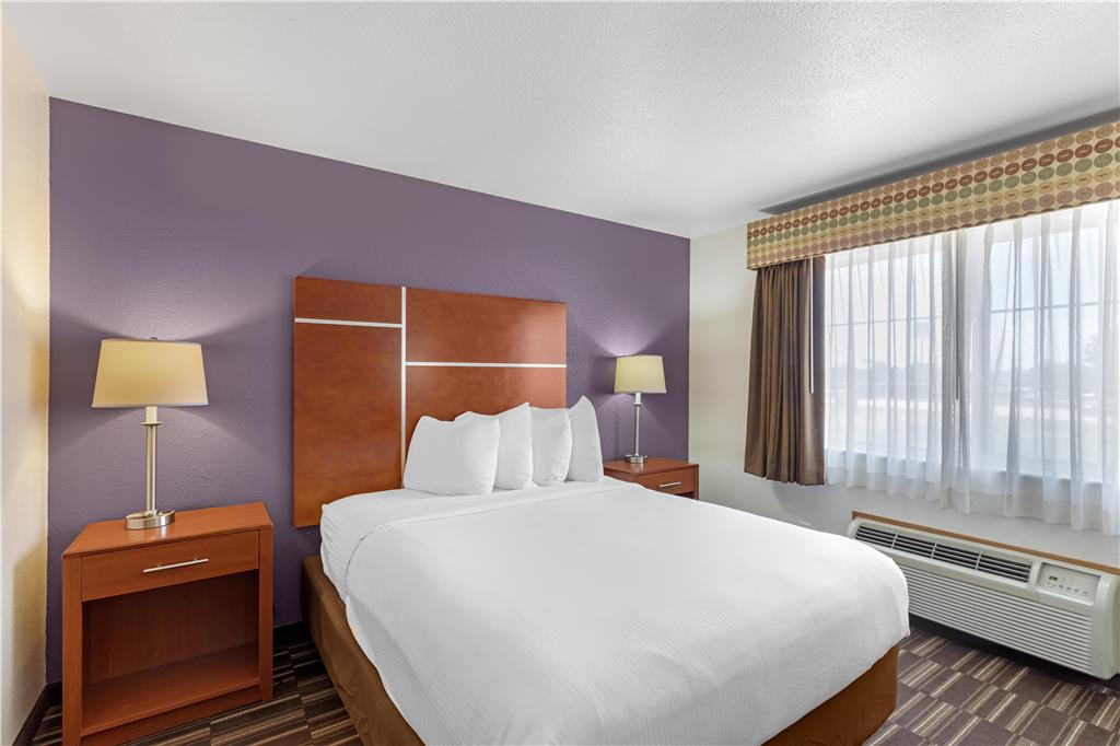 Best Western Firestone Inn & Suites - photo 28