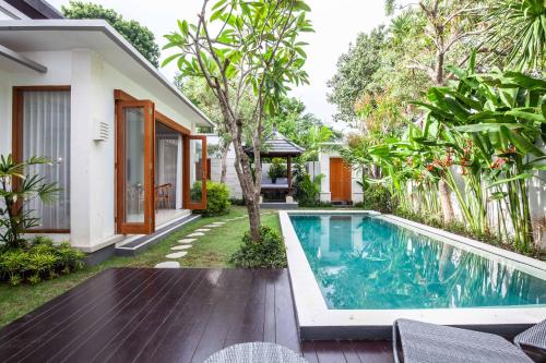 Villa Voyage 4 — 4-Star Luxury Hotel in Seminyak, Indonesia