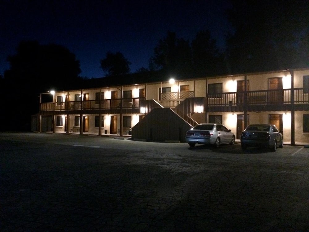 Miners Motel - photo 13