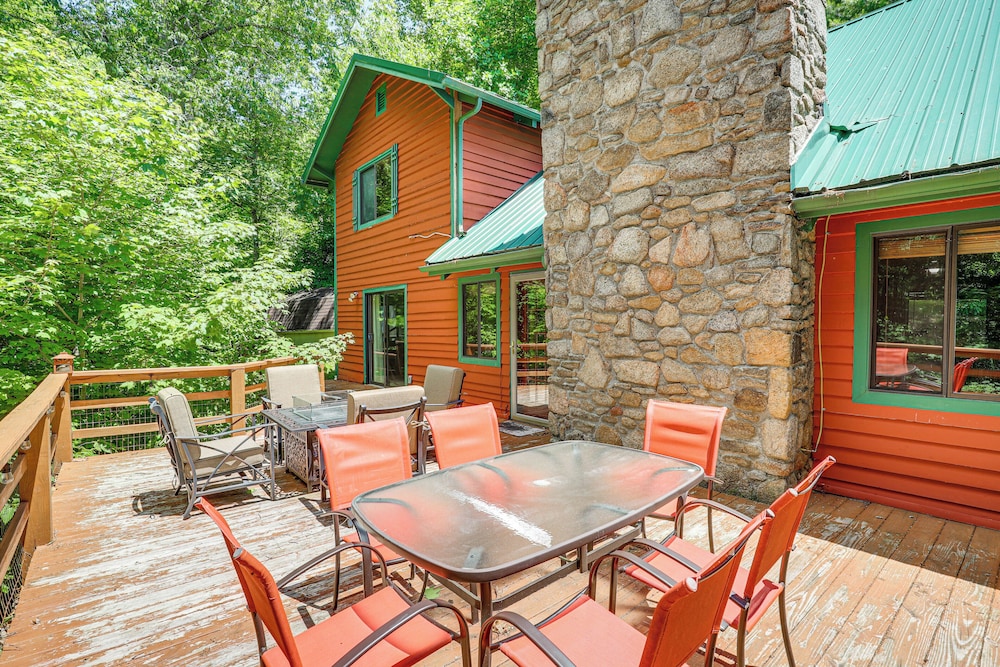Mars Hill Cabin W Pool Table 2 Mi To Wolf Ridge 17929732 — Mars Hill