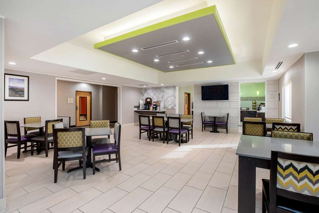 La Quinta Inn by Wyndham Livermore - photo 57