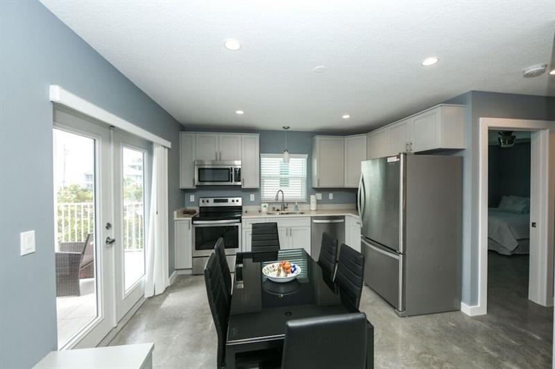 Family Tides by Beachside Management - photo 17