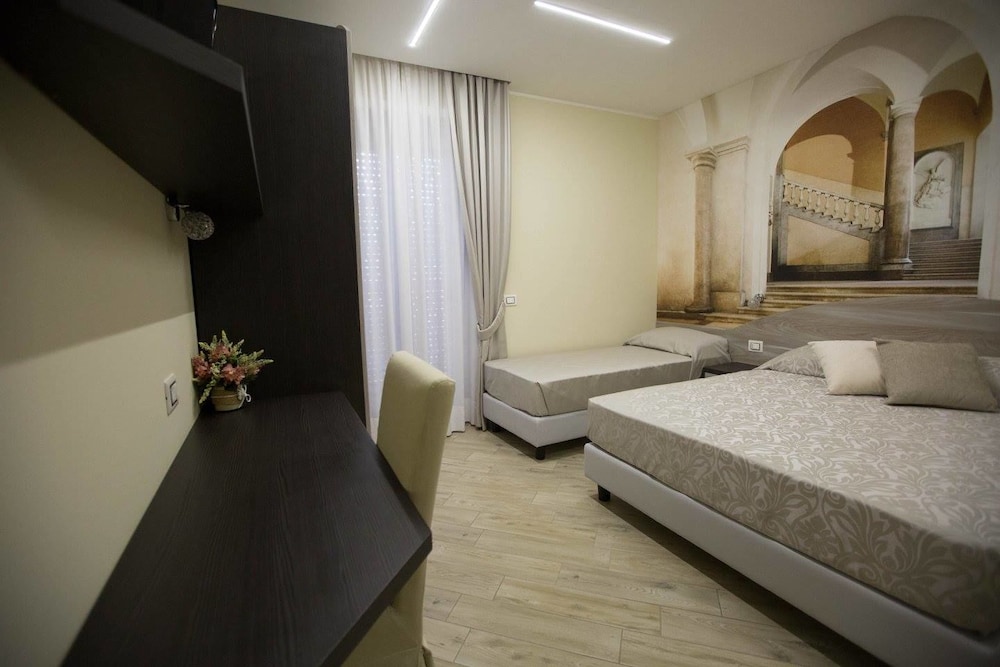 4 Rent Di Ciaffone Tamara — hotel in Albano Laziale