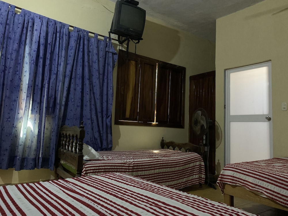 Hotel Fenix — Cuyutlan — photo 5