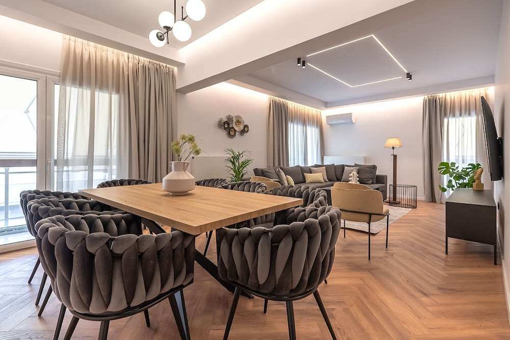 Phaedrus Living: Luxury Penthouse Ploutarchou — 4-Star Luxury Hotel in Athens, Greece