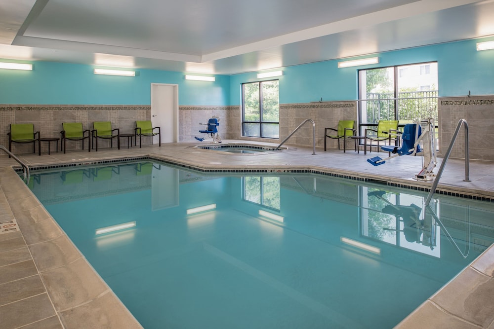 SpringHill Suites by Marriott Medford - photo 22
