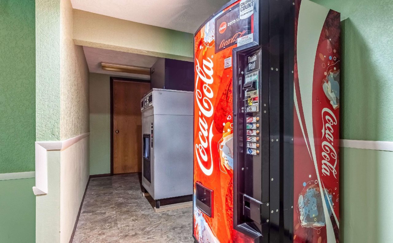 Chief Motel in Custer, United States