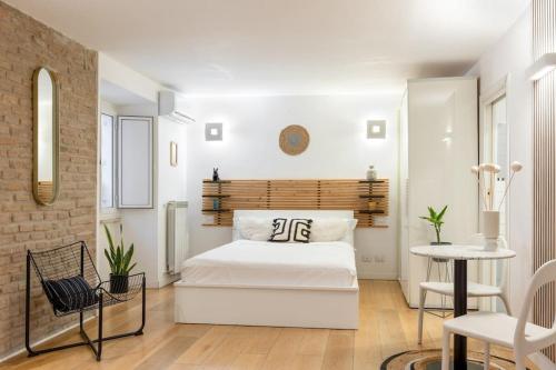 Design Loft near Colosseo — 4-Star Luxury Hotel in Rome, Italy