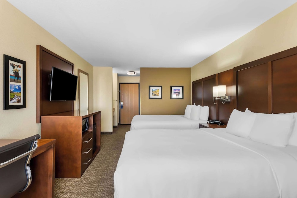 Comfort Inn & Suites Greeley - photo 10