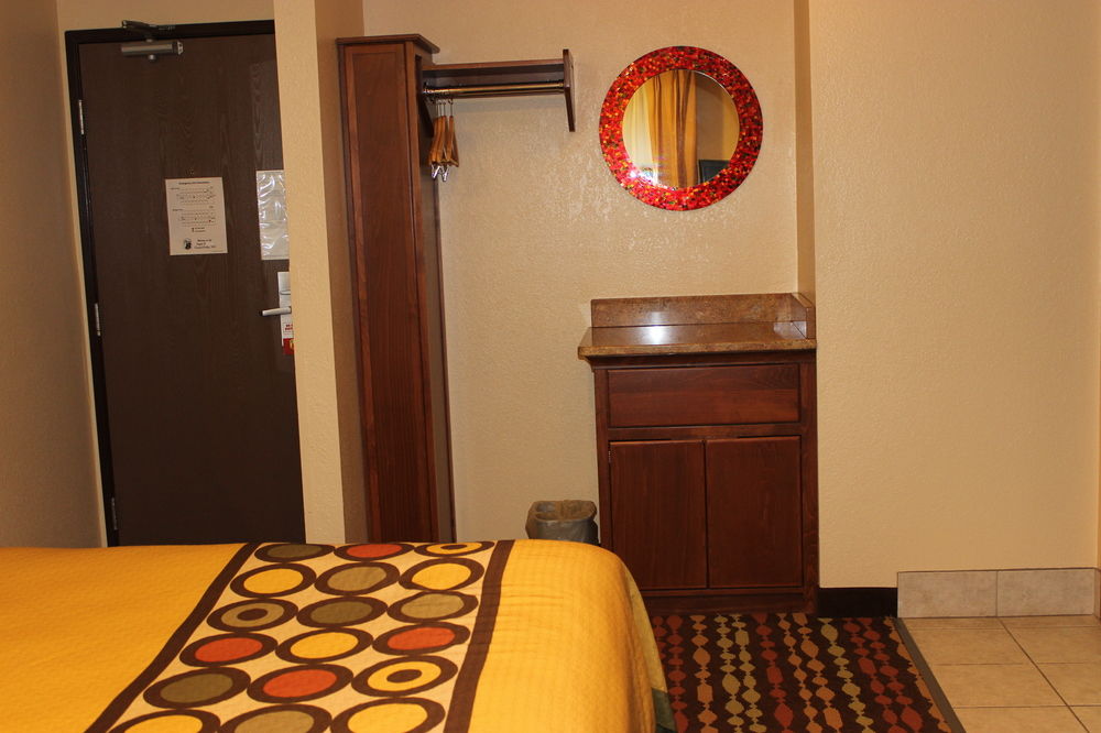 Grand Forks - photo 40