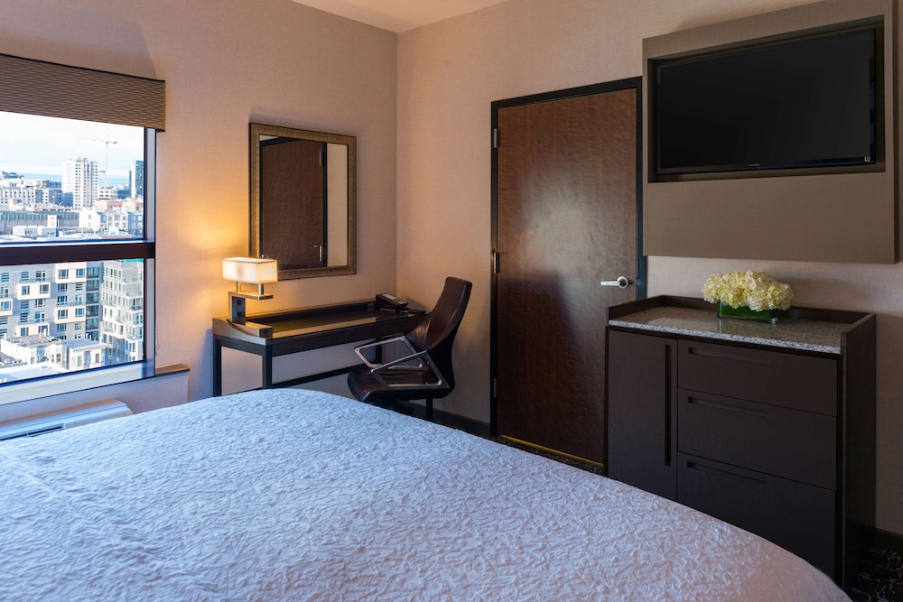 Hampton Inn San Francisco Downtown Convention Center - photo 43