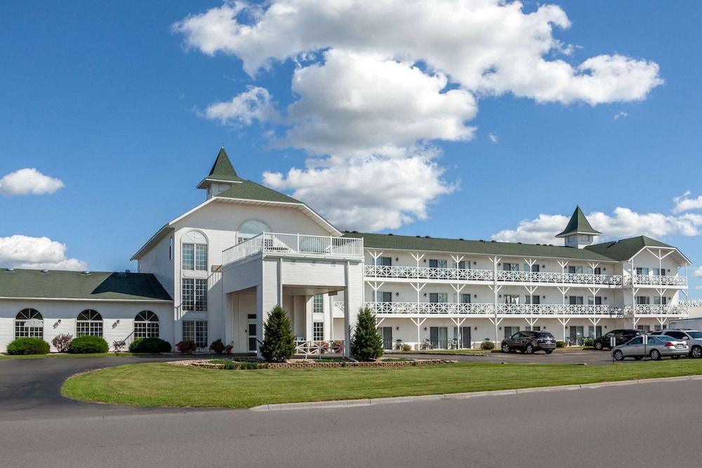 Wintergreen Hotel & Conference Center - photo 3