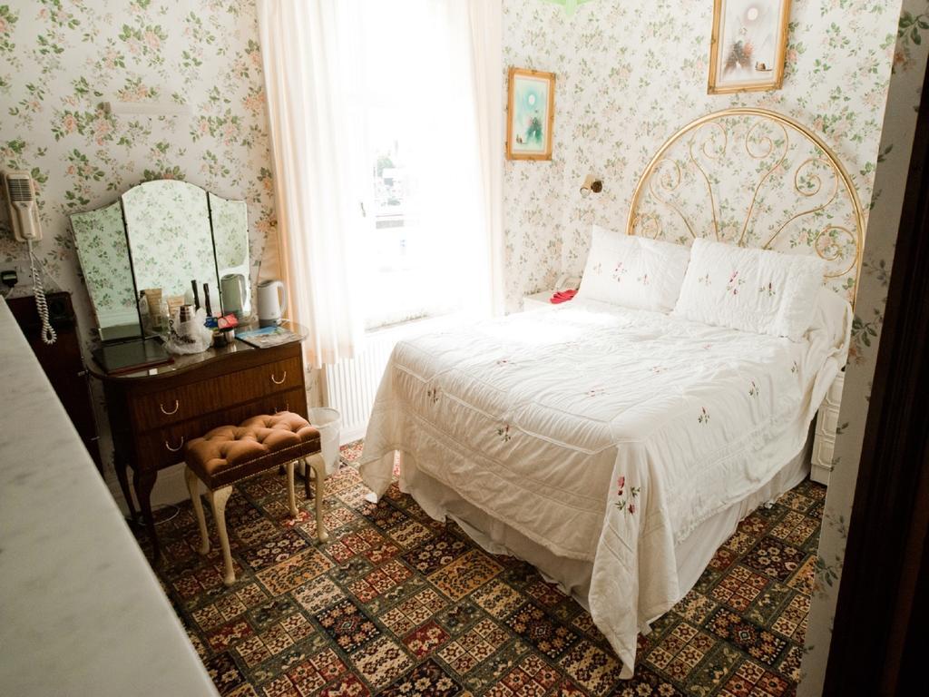 The Epperstone — 4-Star Luxury Hotel in Llandudno, United Kingdom