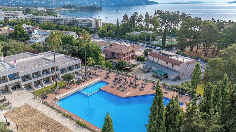 Corfu Magna Graecia Hotel