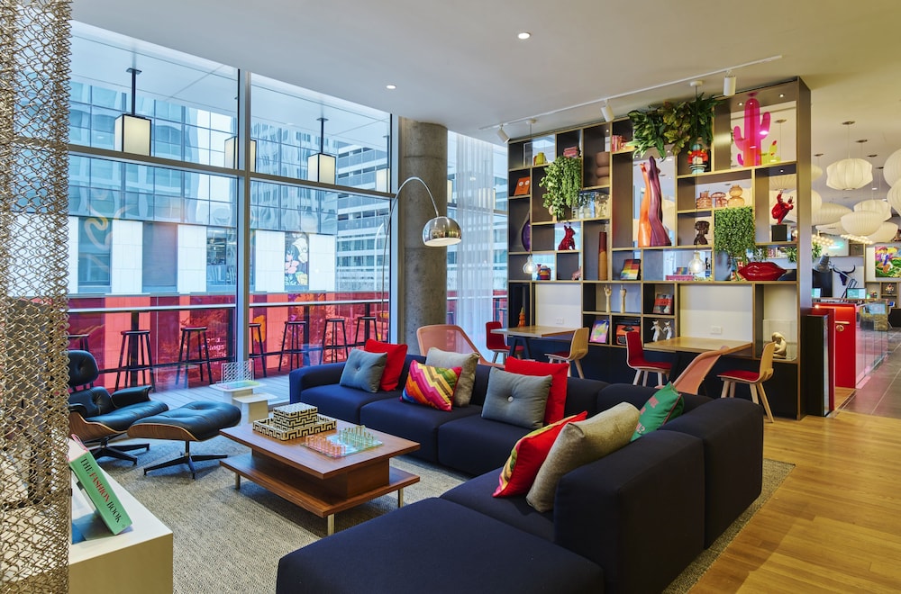 citizenM Austin Downtown - photo 6