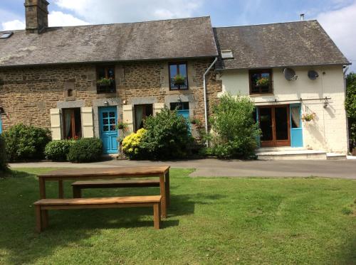 La Cahudiere — hotel in Saint-Hilaire-Du-Harcouet