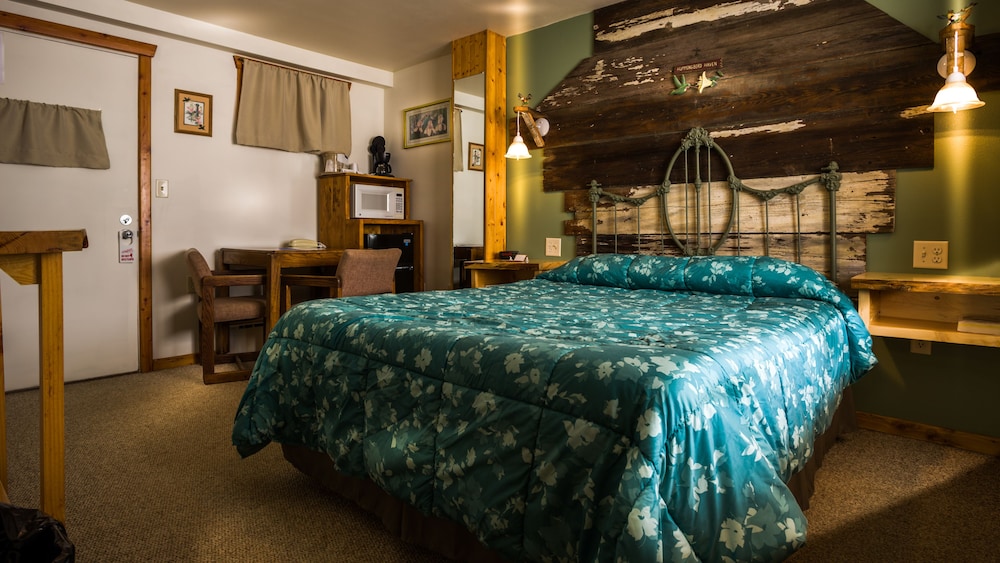 Curriers Lakeview Lodge - photo 13