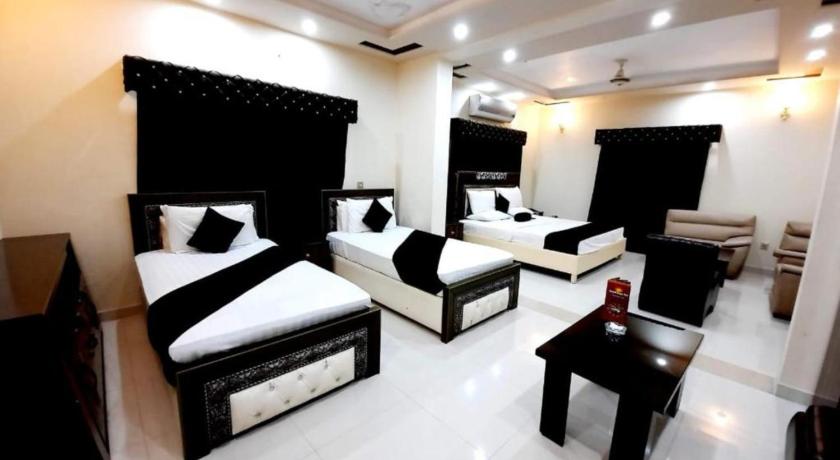 Hotel Day In in Lahore, Pakistan