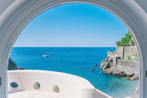 Acquachiara Seaside Luxury Villa in Amalfi Coast — 4-Star Luxury Hotel in Maiori, Italy